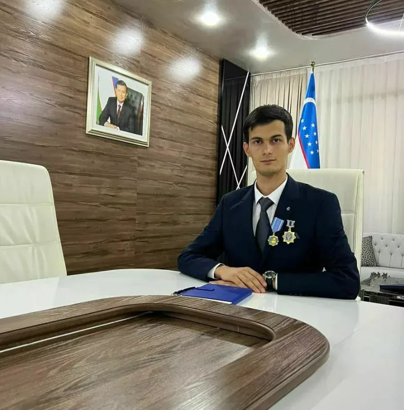 ЭСАНОВ АВАЗБЕК АЗАМАТ УГЛИ